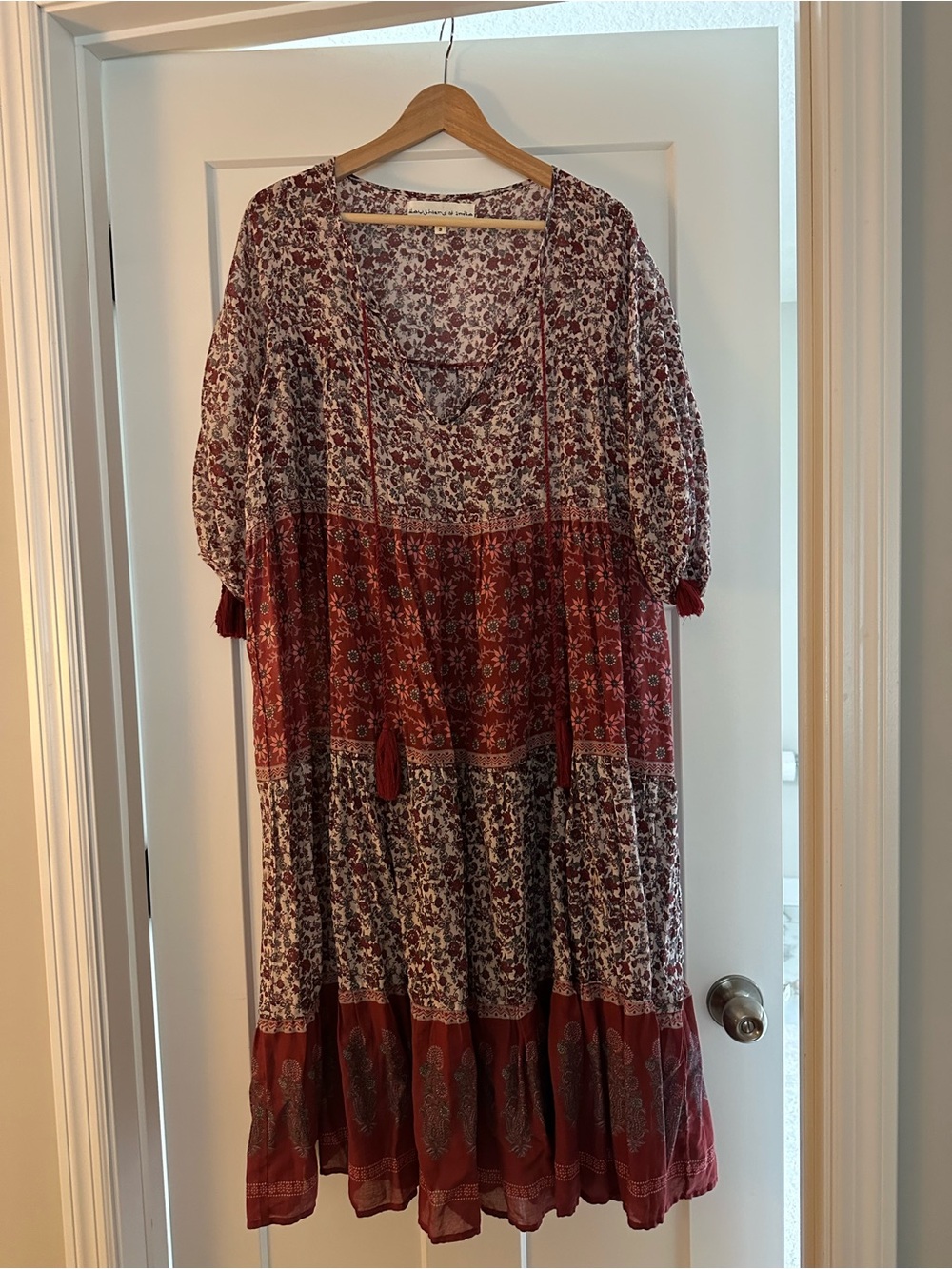 Daughters of India Maroon and White Floral Blouse